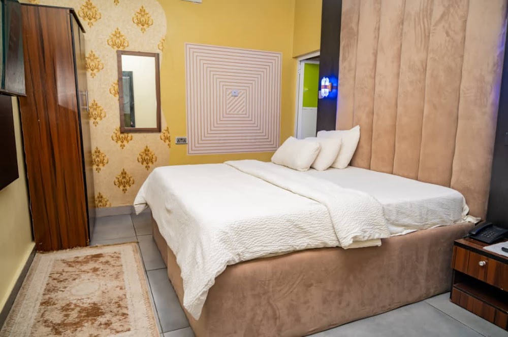 Giovantas Hotels Limited Warri photo 2